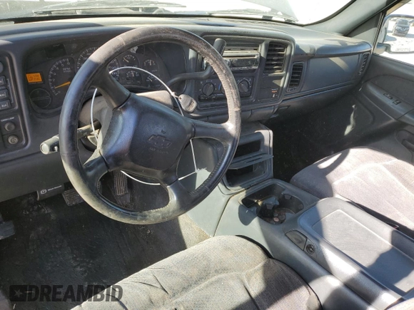 1999 Chevrolet Silverado 1500 LT with VIN 1GCEK19T9XE255438, listed as a Copart auction lot 50556165 with 185,557 mi miles and Salvage Title. Bid and sale history available at DreamBid. Image 8.