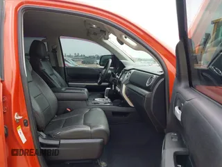 2016 Toyota Tundra 4WD Truck SR5 with VIN 5TFDW5F19GX550795, listed as a IAAI auction lot 41894023 with 174,637 mi miles. Bid and sale history available at carsss.com. Image 5.