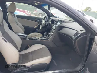 2014 Hyundai Genesis Coupe 2.0T with VIN KMHHT6KD5EU118599, listed as a IAAI auction lot 42242355 with 137,441 mi miles and . Bid and sale history available at DreamBid. Image 5.