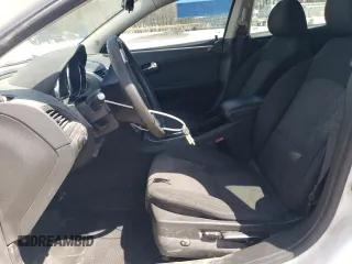 2012 Chevrolet Malibu 1LT with VIN 1G1ZC5E04CF328018, listed as a Copart auction lot 52429175 with 197,277 mi miles and Salvage Title. Bid and sale history available at DreamBid. Image 7.