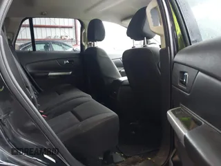 2014 Ford Edge SE with VIN 2FMDK4GC4EBA98325, listed as a IAAI auction lot 42197800 with 231,052 mi miles and . Bid and sale history available at DreamBid. Image 8.