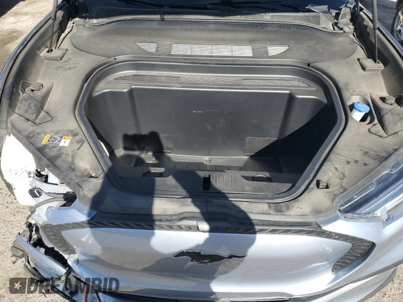 2022 Ford Mustang Mach-E Select z VIN 3FMTK1RM6NMA39047, wystawiony jako Copart lot #43374505 z przebiegiem 27 675 mil mil oraz Szkoda całkowita • Salvage title. Historia ofert i sprzedaży dostępna na DreamBid. Obrazek 12.