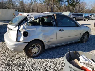 2005 Ford Focus S with VIN 3FAFP31N95R153930, listed as a Copart auction lot 47019315 with 96,985 mi miles and Salvage title. Bid and sale history available at DreamBid. Image 3.
