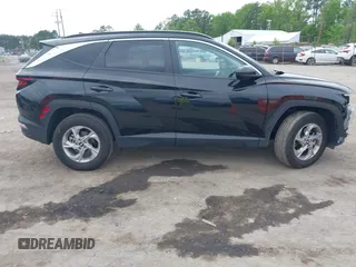 2024 Hyundai Tucson SEL with VIN 5NMJBCDE0RH297158, listed as a IAAI auction lot 42135540 with 39,015 mi miles. Bid and sale history available at carsss.com. Image 13.