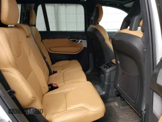 2021 Volvo XC90 Inscription Expression with VIN YV4BR0CL2M1673647, listed as a Copart auction lot 44119884 with 38,346 mi miles. Bid and sale history available at carsss.com. Image 11.