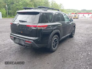 2024 Nissan Pathfinder Rock Creek with VIN 5N1DR3BDXRC295432, listed as a IAAI auction lot 42453531 with 18,917 mi miles and . Bid and sale history available at DreamBid. Image 4.