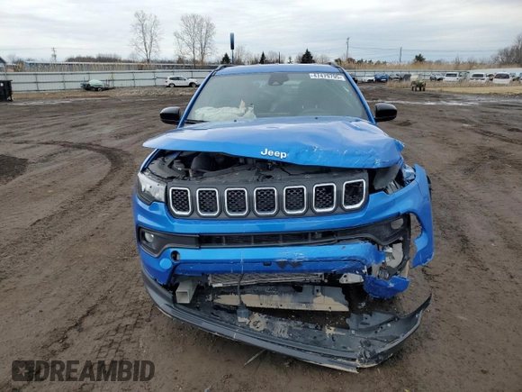 2023 Jeep Compass Latitude Lux с VIN 3C4NJDFN7PT504040, выставлен на аукционе Copart как лот 47479795 с пробегом 18 738 миль миль и На запчасти • Non repairable. История ставок и продаж доступна на DreamBid. Изображение 5.