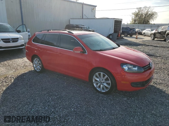2013 Volkswagen Jetta SportWagen TDI w/Sunroof with VIN 3VWML7AJ1DM653414, listed as a Copart auction lot 84122984 with 50,333 mi miles and Salvage Title. Bid and sale history available at carsss.com. Image 4.