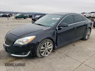 2016 Buick Regal Premium II with VIN 2G4GS5GX9G9172404, listed as a Copart auction lot 45968975 with 110,397 mi miles and Salvage Title. Bid and sale history available at carsss.com. Image 1.