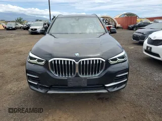 2023 BMW X5 xDrive40i with VIN 5UXCR6C06P9P17296, listed as a Copart auction lot 54330925 with 32,167 mi miles and Clean Title. Bid and sale history available at carsss.com. Image 5.