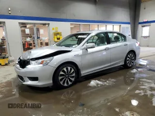 2015 Honda Accord Touring with VIN 1HGCR6F78FA008801, listed as a Copart auction lot 41591425 with 161,563 mi miles and Salvage title. Bid and sale history available at DreamBid. Image 1.