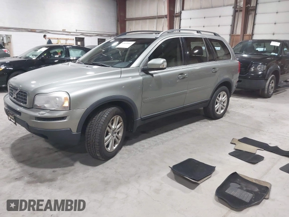 2007 Volvo XC90 I6 with VIN YV4CZ982071347164, listed as a IAAI auction lot 42020061 with 121,349 mi miles. Bid and sale history available at carsss.com. Image 17.