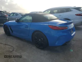 2020 BMW Z4 sDriveM40i with VIN WBAHF9C05LWW40270, listed as a Copart auction lot 76310654 with 0 mi miles and Non Repairable. Bid and sale history available at carsss.com. Image 2.