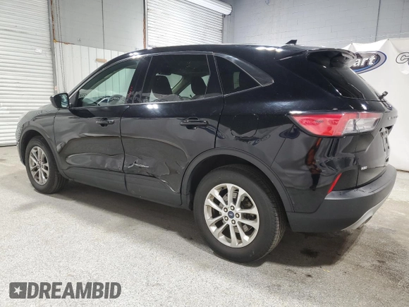 2020 Ford Escape SE with VIN 1FMCU9G62LUA52710, listed as a Copart auction lot 55441725 with 132,855 mi miles and Clean Title. Bid and sale history available at DreamBid. Image 2.