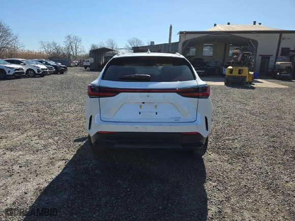 2024 Lexus NX with VIN 2T2GGCEZ9RC049053, listed as a Copart auction lot 47465985 with 14,464 mi miles and Salvage Title. Bid and sale history available at carsss.com. Image 6.