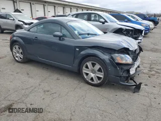 2004 Audi TT with VIN TRUWT28N941016250, listed as a Copart auction lot 81525744 with 82,780 mi miles and Salvage Title. Bid and sale history available at carsss.com. Image 4.