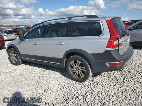 2015 Volvo XC70 T5 Drive-E Premier with VIN YV440MBK4F1220667, listed as a Copart auction lot 77652844 with 173,704 mi miles and Clean Title. Bid and sale history available at DreamBid. Image 2.