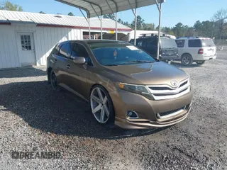 2010 Toyota Venza with VIN 4T3ZA3BB0AU024509, listed as a IAAI auction lot 41891026 with 123,856 mi miles. Bid and sale history available at carsss.com. Image 1.