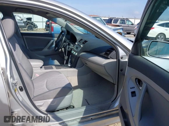 2009 Toyota Camry with VIN 4T1BE46K79U344730, listed as a IAAI auction lot 41804078 with 209,628 mi miles. Bid and sale history available at carsss.com. Image 5.