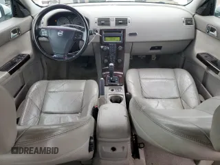 2005 Volvo S40 z VIN YV1MS390652070964, wystawiony jako Copart lot #79863784 z przebiegiem 171 753 mil mil oraz Szkoda całkowita • Salvage title. Historia ofert i sprzedaży dostępna na DreamBid. Obrazek 8.