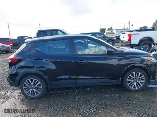 2021 Nissan Kicks SV with VIN 3N1CP5CV6ML505923, listed as a IAAI auction lot 41646487 with 73,014 mi miles. Bid and sale history available at carsss.com. Image 6.