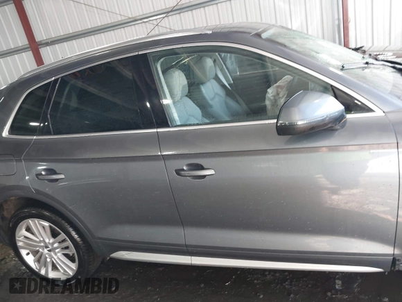 2018 Audi Q5 Prestige with VIN WA1CNAFY0J2023988, listed as a IAAI auction lot 41864266 with 39,298 mi miles. Bid and sale history available at carsss.com. Image 13.