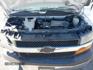 2014 Chevrolet Express Passenger LT с VIN 1GAZG1FG6E1181922, выставлен на аукционе IAAI как лот 41807855 с пробегом 42 907 миль миль и . История ставок и продаж доступна на DreamBid. Изображение 10.
