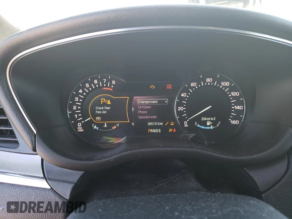 2017 Lincoln MKC Premiere with VIN 5LMCJ1D99HUL46943, listed as a Copart auction lot 45764045 with 88,519 mi miles and Salvage Title. Bid and sale history available at carsss.com. Image 9.