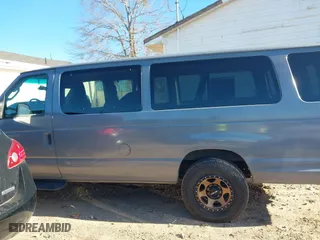 2012 Ford Econoline Wagon XL with VIN 1FBSS3BL1CDA76758, listed as a IAAI auction lot 41648496 with 278,048 mi miles. Bid and sale history available at carsss.com. Image 15.