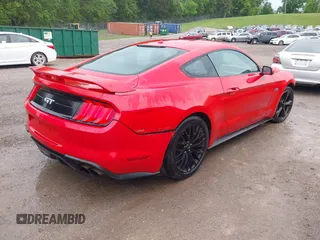 2018 Ford Mustang GT z VIN 1FA6P8CF7J5101258, wystawiony jako IAAI lot #42122472 z przebiegiem 91 700 mil mil oraz . Historia ofert i sprzedaży dostępna na DreamBid. Obrazek 4.