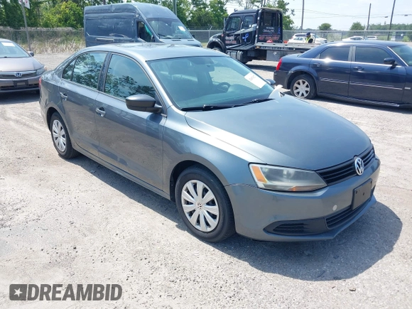 2014 Volkswagen Jetta S with VIN 3VW2K7AJ2EM328671, listed as a IAAI auction lot 42603027 with 156,137 mi miles and . Bid and sale history available at DreamBid. Image 1.