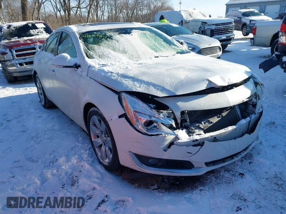 2016 Buick Regal Premium II with VIN 2G4GS5GX2G9197807, listed as a IAAI auction lot 41629814 with 120,251 mi miles. Bid and sale history available at carsss.com. Image 1.