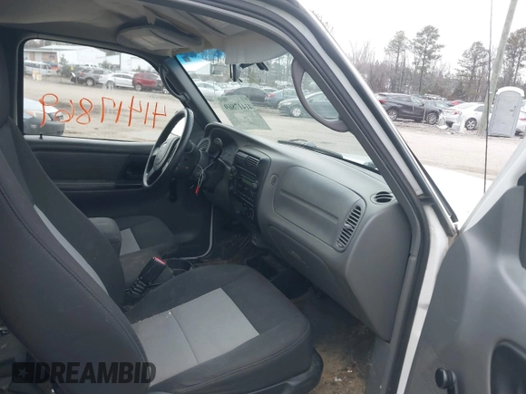 2005 Ford Ranger XL with VIN 1FTZR15E95PA54029, listed as a IAAI auction lot 41417869 with 211,193 mi miles. Bid and sale history available at carsss.com. Image 5.