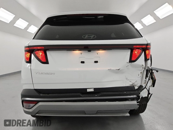 2025 Hyundai Tucson SEL with VIN 5NMJB3DE2SH470037, listed as a Copart auction lot 53915985 with 13,836 mi miles and Clean Title. Bid and sale history available at DreamBid. Image 6.
