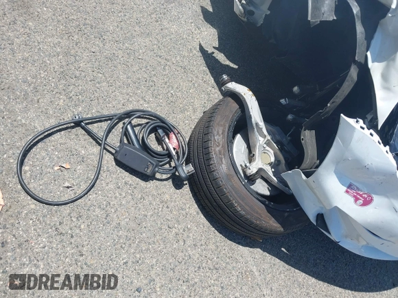 2023 Tesla Model 3 с VIN 5YJ3E1EA6PF603133, выставлен на аукционе IAAI как лот 42571373 с пробегом 15 486 миль миль и . История ставок и продаж доступна на DreamBid. Изображение 12.