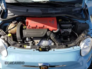 2017 FIAT 500 Abarth z VIN 3C3CFFFH6HT700314, wystawiony jako Copart lot #76955754 z przebiegiem 75 046 mil mil oraz Szkody całkowita. Historia ofert i sprzedaży dostępna na DreamBid. Obrazek 11.