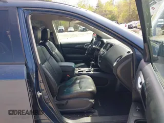 2014 Nissan Pathfinder SV with VIN 5N1AR2MM4EC637171, listed as a IAAI auction lot 42165474 with 152,543 mi miles. Bid and sale history available at carsss.com. Image 5.
