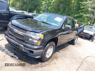 2005 Chevrolet Colorado LS Z71 z VIN 1GCDT196158100185, wystawiony jako IAAI lot #42413707 z przebiegiem 224 330 mil mil oraz . Historia ofert i sprzedaży dostępna na DreamBid. Obrazek 17.