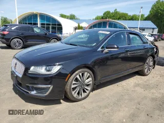 2019 Lincoln MKZ Reserve II z VIN 3LN6L5E90KR607021, wystawiony jako Copart lot #57874945 z przebiegiem 71 061 mil mil oraz Szkody całkowita. Historia ofert i sprzedaży dostępna na DreamBid. Obrazek 1.