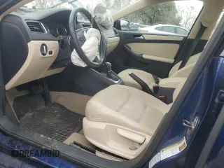 2012 Volkswagen Jetta SE with VIN 3VWDX7AJ3CM399014, listed as a Copart auction lot 46358405 with 123,733 mi miles and Salvage title. Bid and sale history available at DreamBid. Image 7.