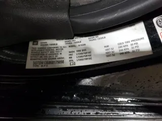 2006 Hummer H3 with VIN 5GTDN136868179898, listed as a Copart auction lot 74678304 with 201,316 mi miles and Salvage Title. Bid and sale history available at carsss.com. Image 13.