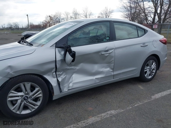 2020 Hyundai Elantra Value Edition with VIN 5NPD84LFXLH540917, listed as a IAAI auction lot 41894654 with 79,623 mi miles. Bid and sale history available at carsss.com. Image 6.