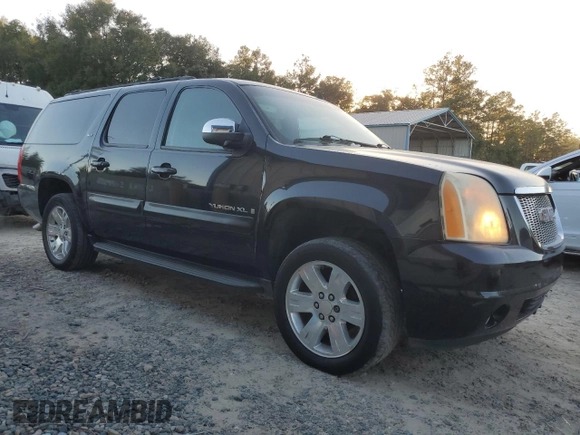 2008 GMC Yukon XL SLT with VIN 1GKFC160X8J187420, listed as a Copart auction lot 84614794 with 306,715 mi miles and Salvage Title. Bid and sale history available at carsss.com. Image 4.