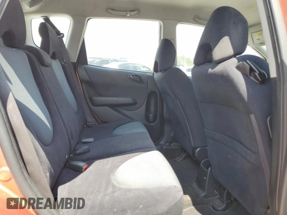 2007 Honda Fit Sport with VIN JHMGD38667S047110, listed as a Copart auction lot 69097094 with 231,662 mi miles and Salvage Title. Bid and sale history available at carsss.com. Image 10.