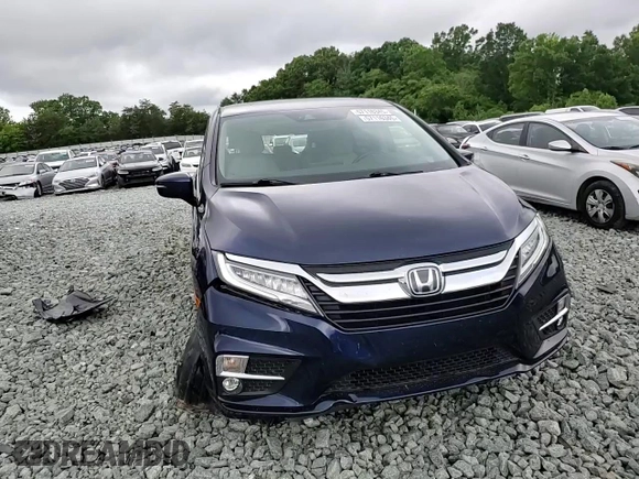 2018 Honda Odyssey Elite z VIN 5FNRL6H9XJB039802, wystawiony jako Copart lot #57116345 z przebiegiem 107 939 mil mil oraz Szkoda całkowita • Salvage title. Historia ofert i sprzedaży dostępna na DreamBid. Obrazek 14.