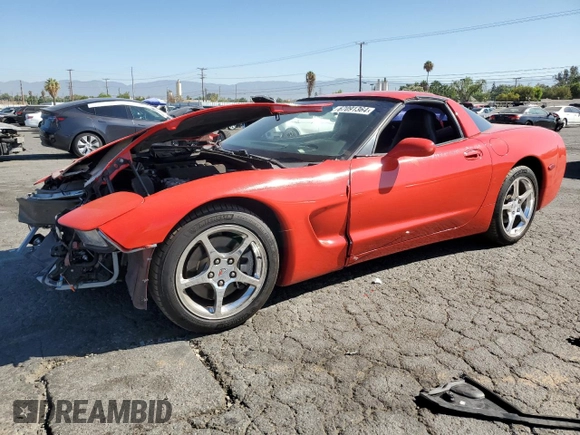 2004 Chevrolet Corvette with VIN 1G1YY22G945125940, listed as a Copart auction lot 67091364 with 76,677 mi miles and Salvage Title. Bid and sale history available at carsss.com. Image 1.