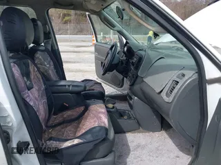 2004 Ford Escape XLS with VIN 1FMYU021X4DA08369, listed as a IAAI auction lot 41749705 with 235,852 mi miles and . Bid and sale history available at DreamBid. Image 5.