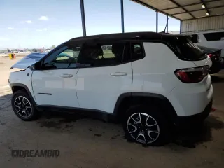 2024 Jeep Compass Trailhawk with VIN 3C4NJDDN1RT149839, listed as a Copart auction lot 61841965 with 29,038 mi miles and Clean title. Bid and sale history available at DreamBid. Image 2.