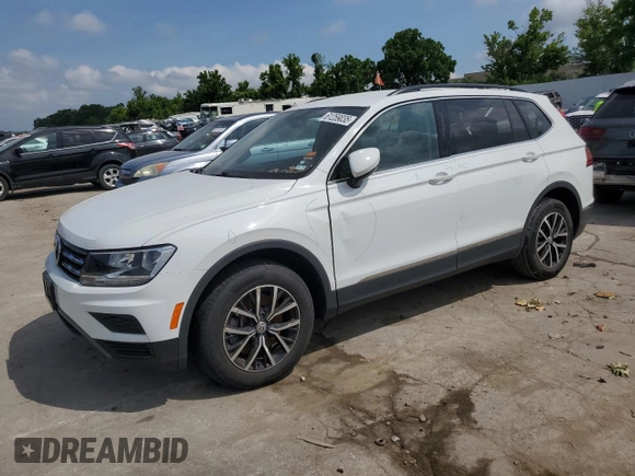 2021 Volkswagen Tiguan SE z VIN 3VV3B7AX1MM071918, wystawiony jako Copart lot #61259035 z przebiegiem 37 267 mil mil oraz Szkoda całkowita • Salvage title. Historia ofert i sprzedaży dostępna na DreamBid. Obrazek 1.