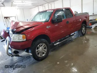 2007 Ford F-150 XLT with VIN 1FTPX14V47NA41654, listed as a Copart auction lot 48011725 with 174,037 mi miles and Salvage Title. Bid and sale history available at carsss.com. Image 1.